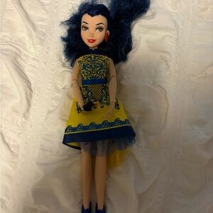 Descendants Evie doll